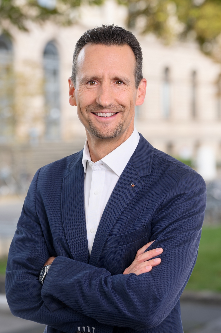 Foto_Greune Teamfoto Dr.-Ing. Steffen Greune – CEM Partner